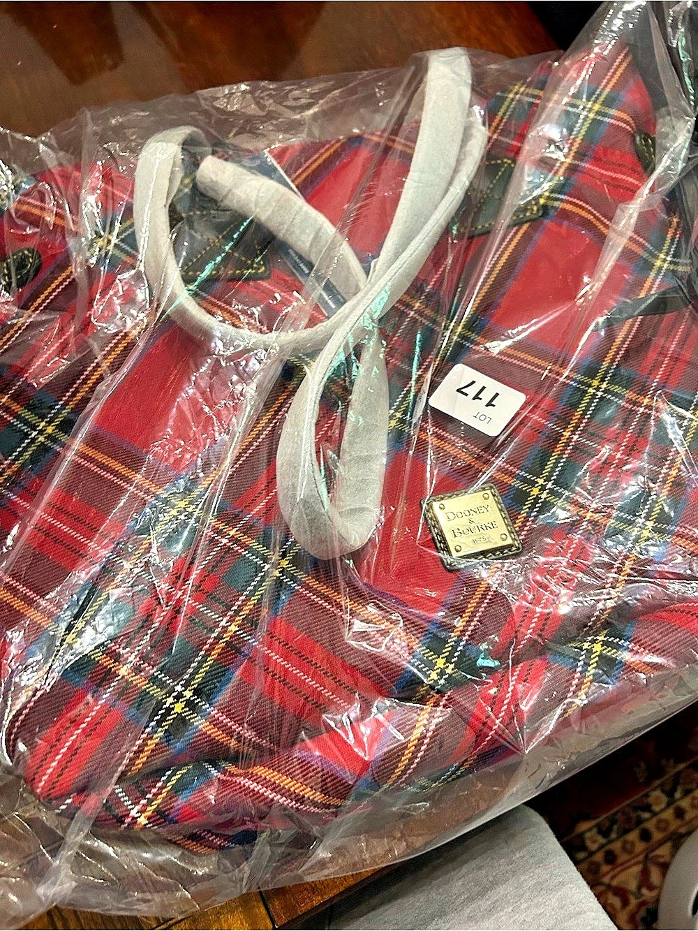 Dooney & Bourke Tartan Collection Gwenny Tote Red NWT - Picture 2 of 4